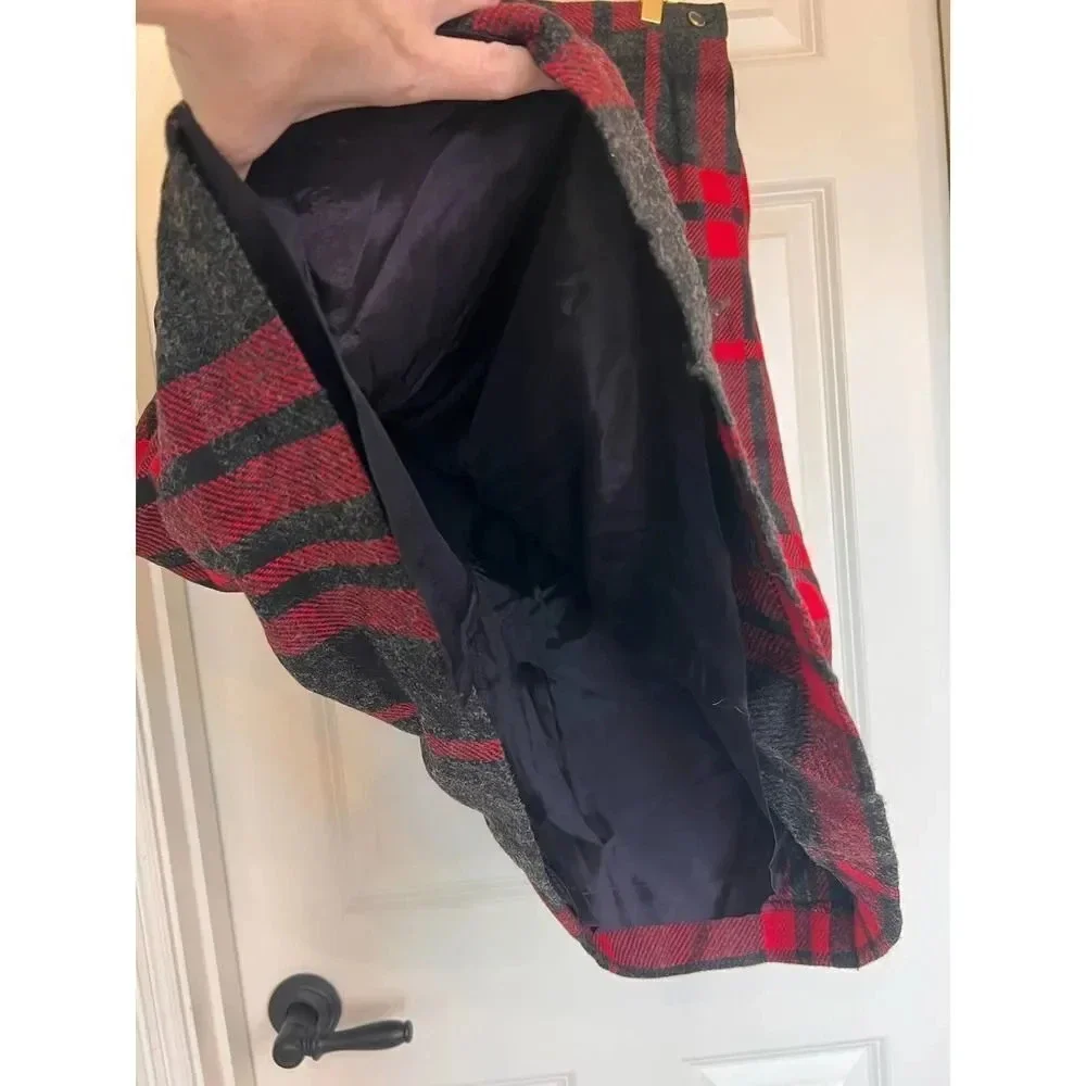 Vintage 100% wool red black plaid pleated skirt‎ size small medium